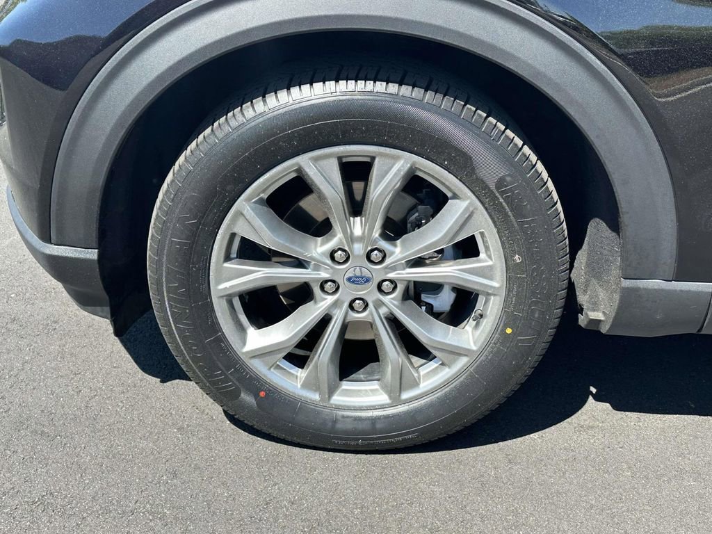 Used 2021 Ford Explorer Limited w/ Equipment Group 301A RWD image 28