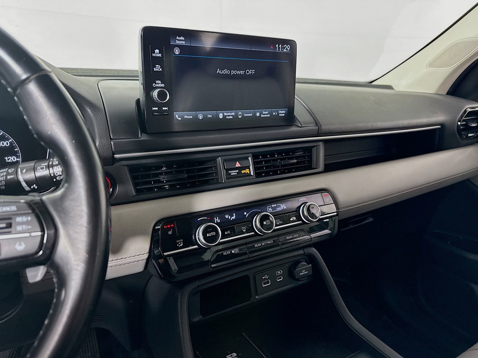 Used 2023 Honda Pilot EX-L image 15