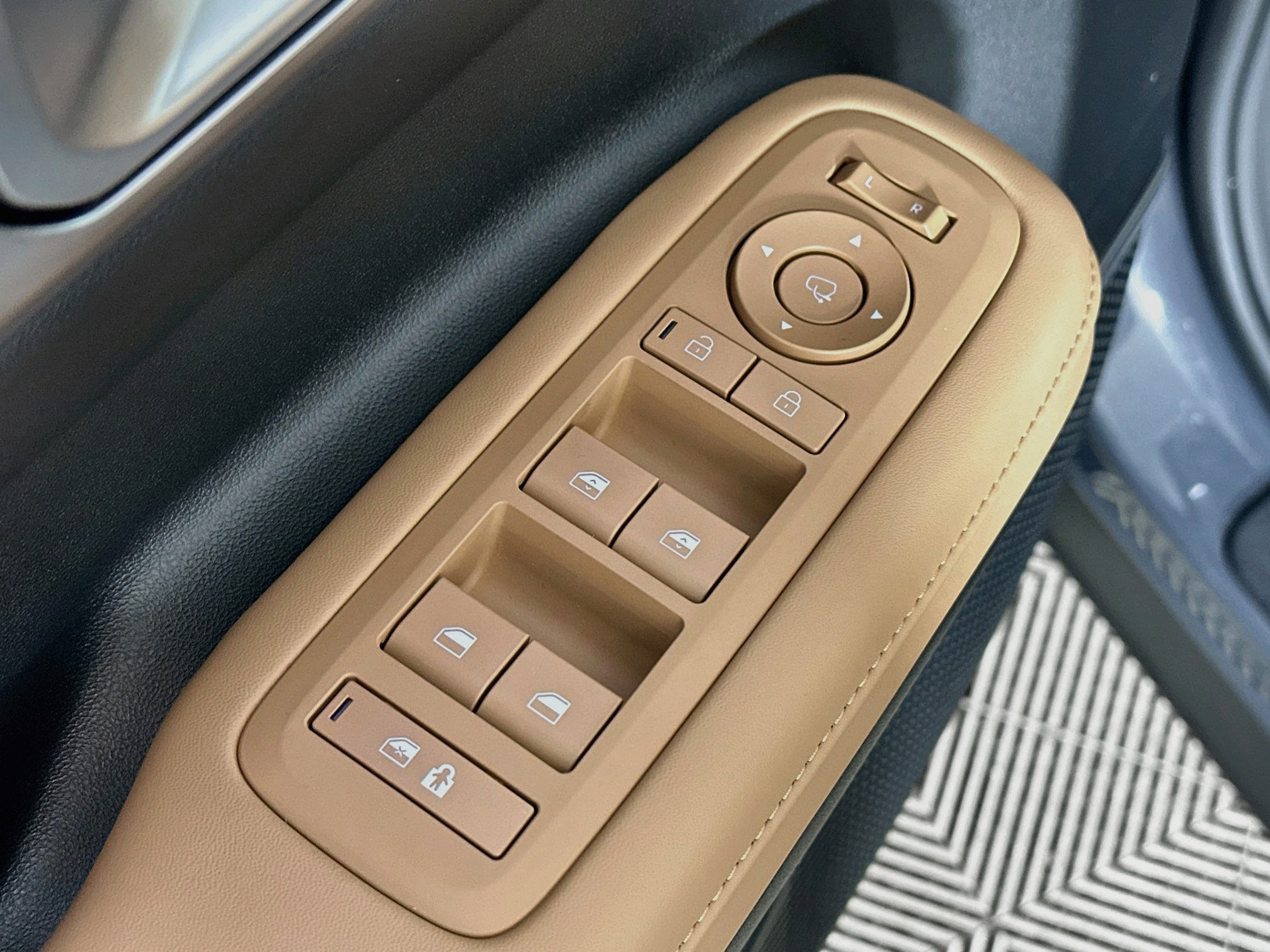 New 2027 Hyundai Santa Fe Limited AWD/4WD image 18