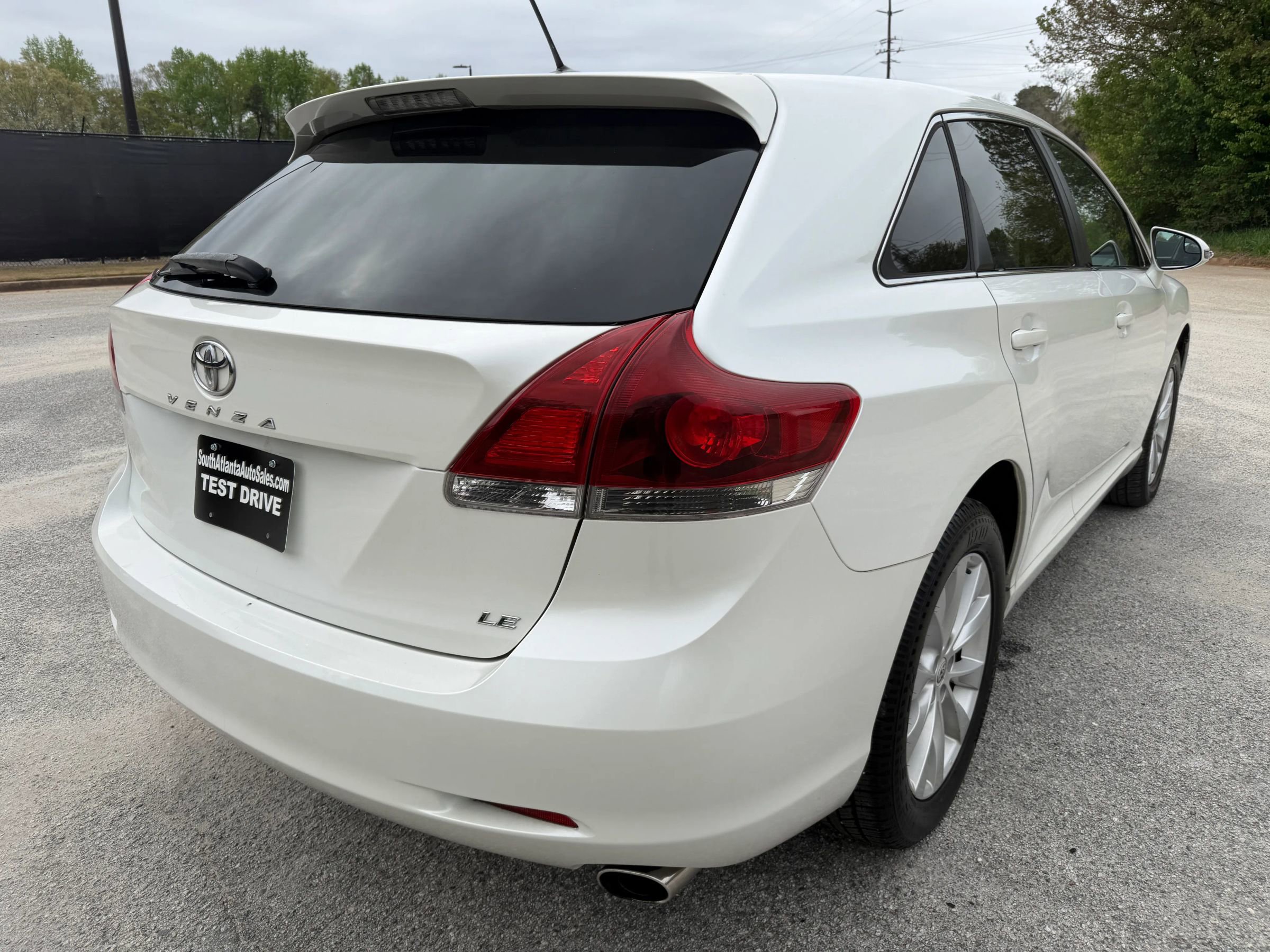 Used 2013 Toyota Venza LE FWD image 5