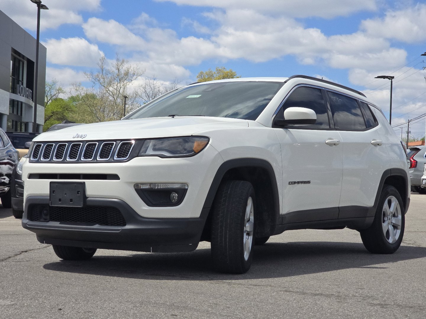 Used 2018 Jeep Compass Latitude w/ Popular Equipment Group AWD/4WD image 12