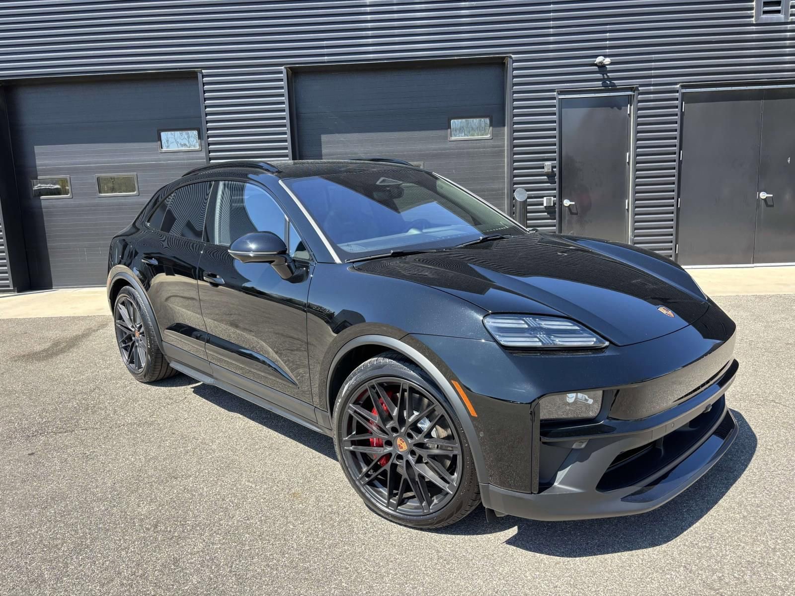 New 2026 Porsche Macan GTS Electric AWD/4WD image 12