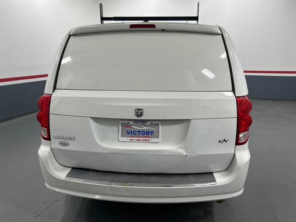 Used 2014 RAM C/V Tradesman w/ UConnect Hands-Free Group FWD image 8