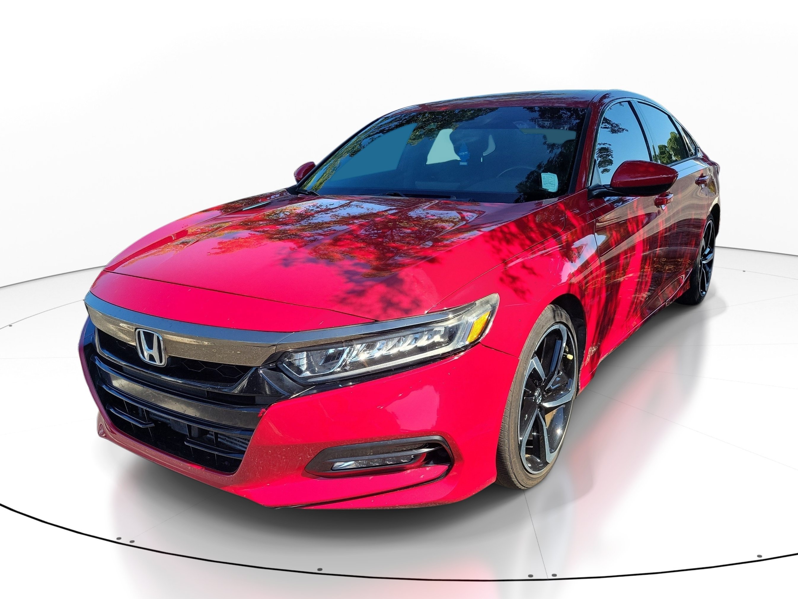 Used 2018 Honda Accord Sport image 3