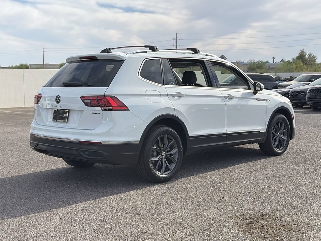 Used 2022 Volkswagen Tiguan SE AWD/4WD image 7
