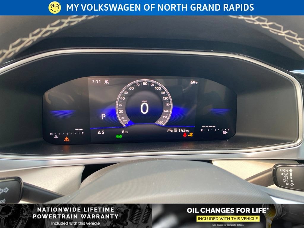 New 2026 Volkswagen Taos SE AWD/4WD image 8