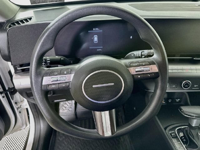 Certified 2024 Hyundai Kona SE AWD/4WD image 14