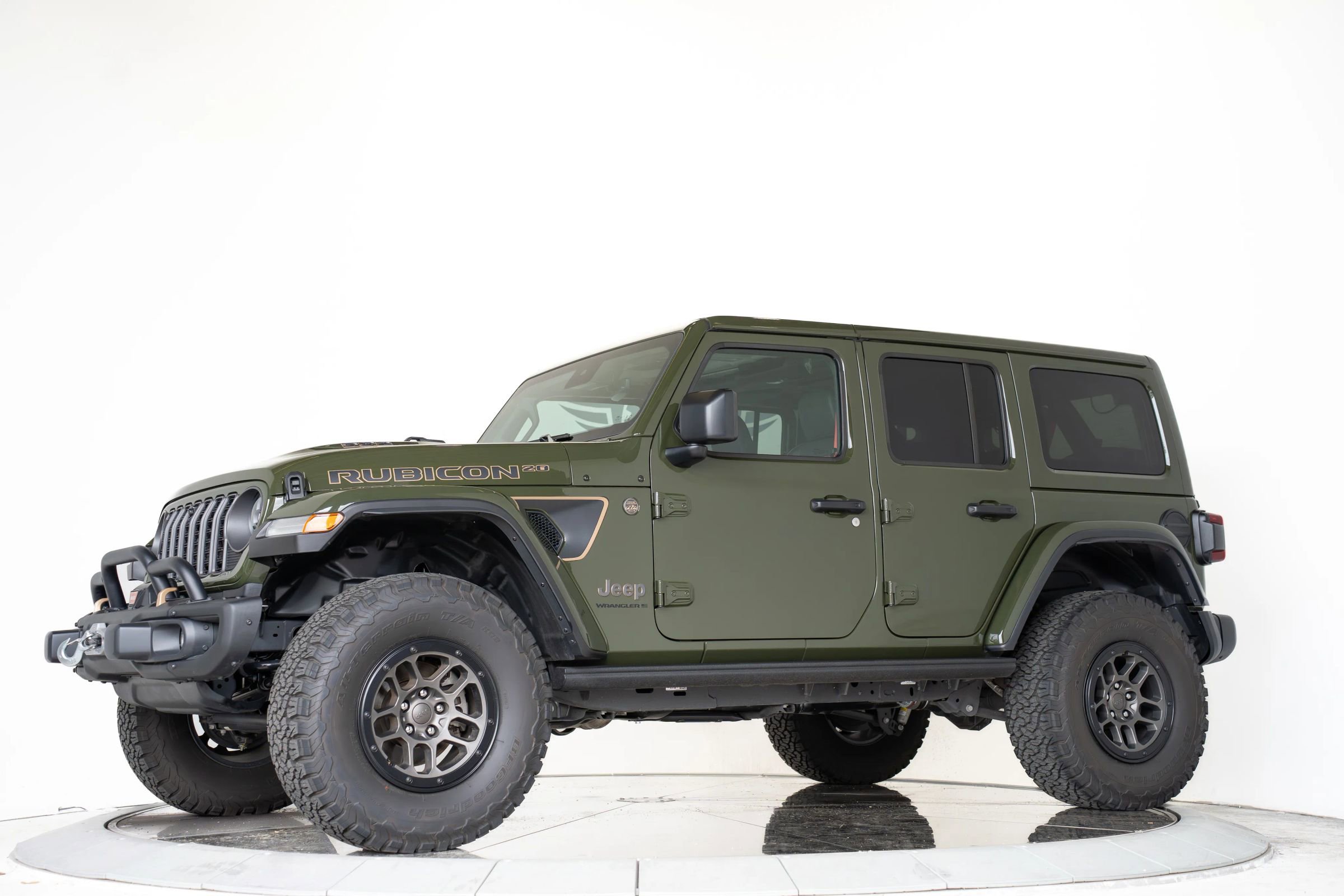 Used 2023 Jeep Wrangler Unlimited Rubicon 392 AWD/4WD image 4