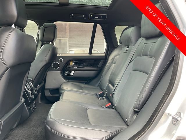 Used 2018 Land Rover Range Rover HSE image 12