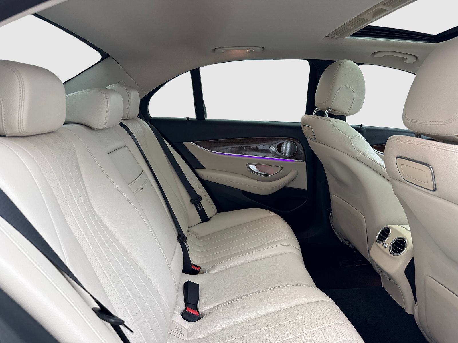 Used 2018 Mercedes-Benz E 300 w/ Premium 1 Package image 45