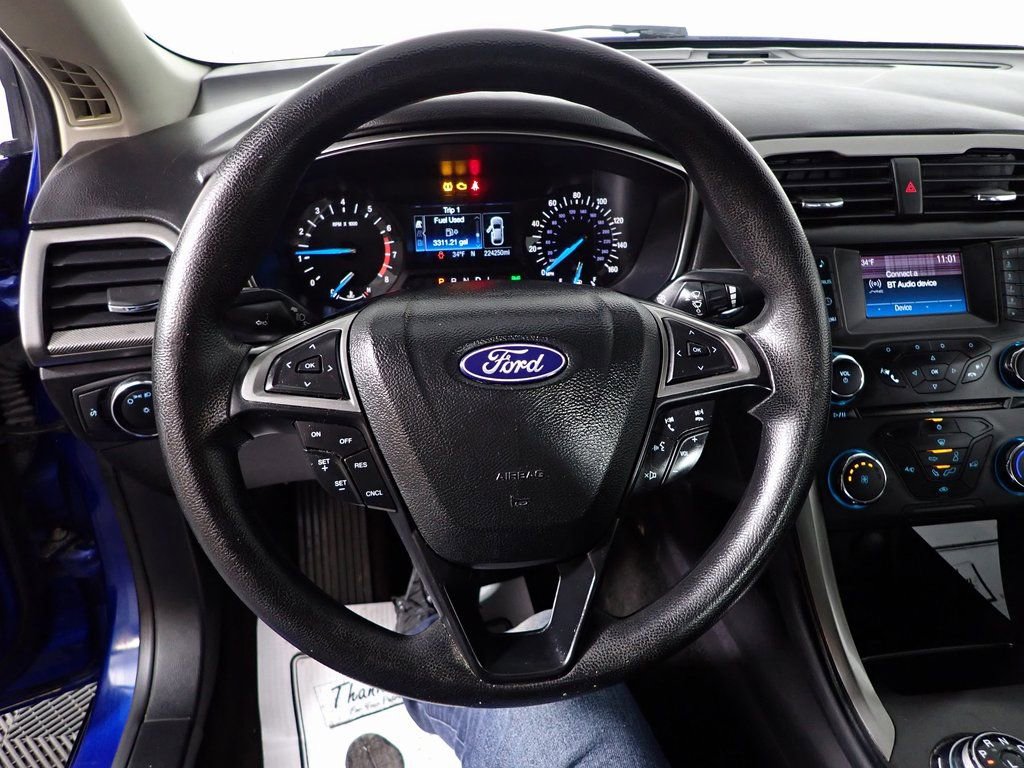 Used 2018 Ford Fusion SE image 20