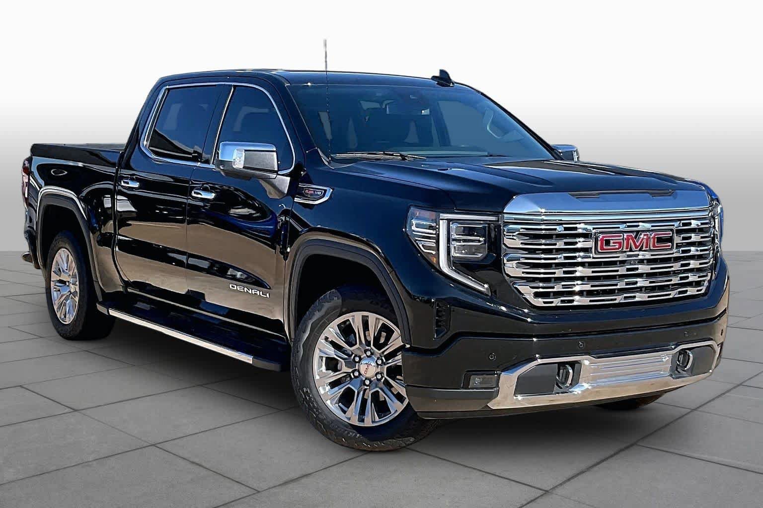 Used 2023 GMC Sierra 1500 Denali AWD/4WD image 4