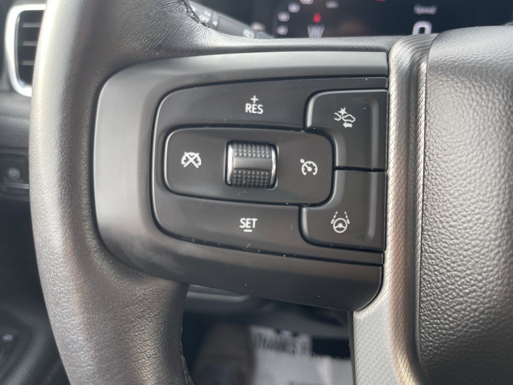 Used 2023 GMC Yukon Denali w/ Denali Reserve Package image 30