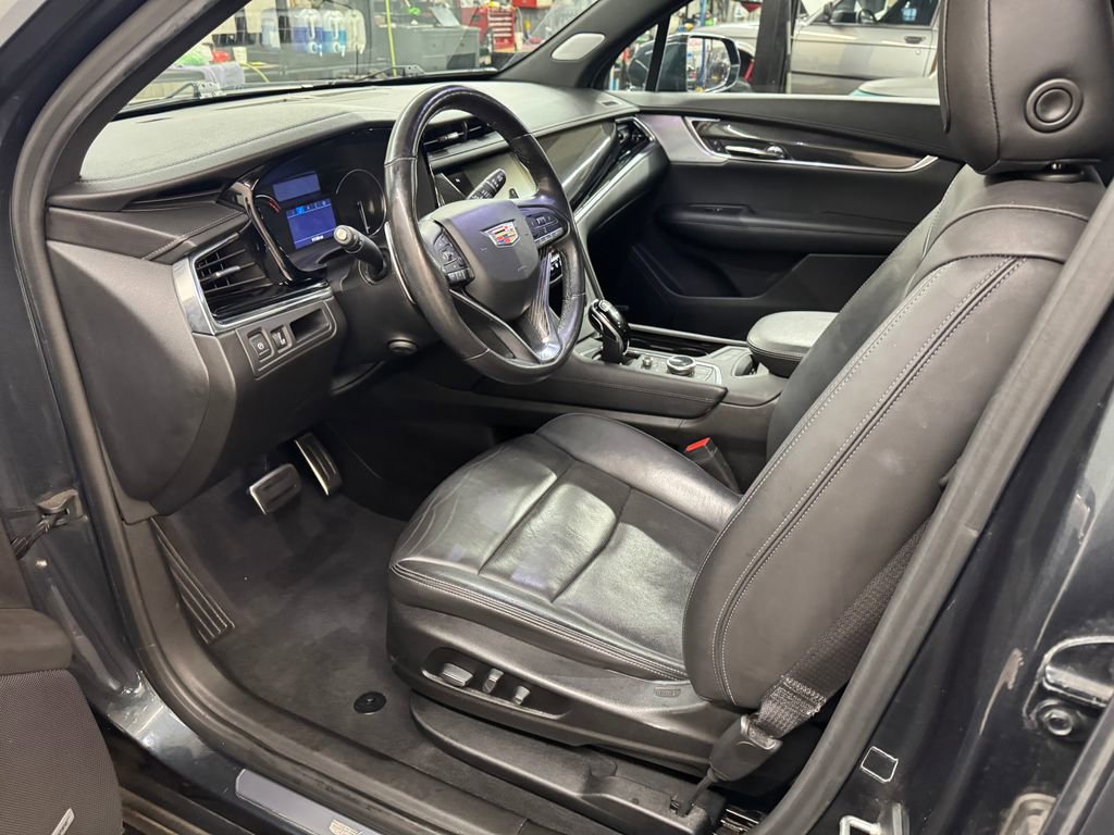 Used 2020 Cadillac XT6 Sport AWD/4WD image 13