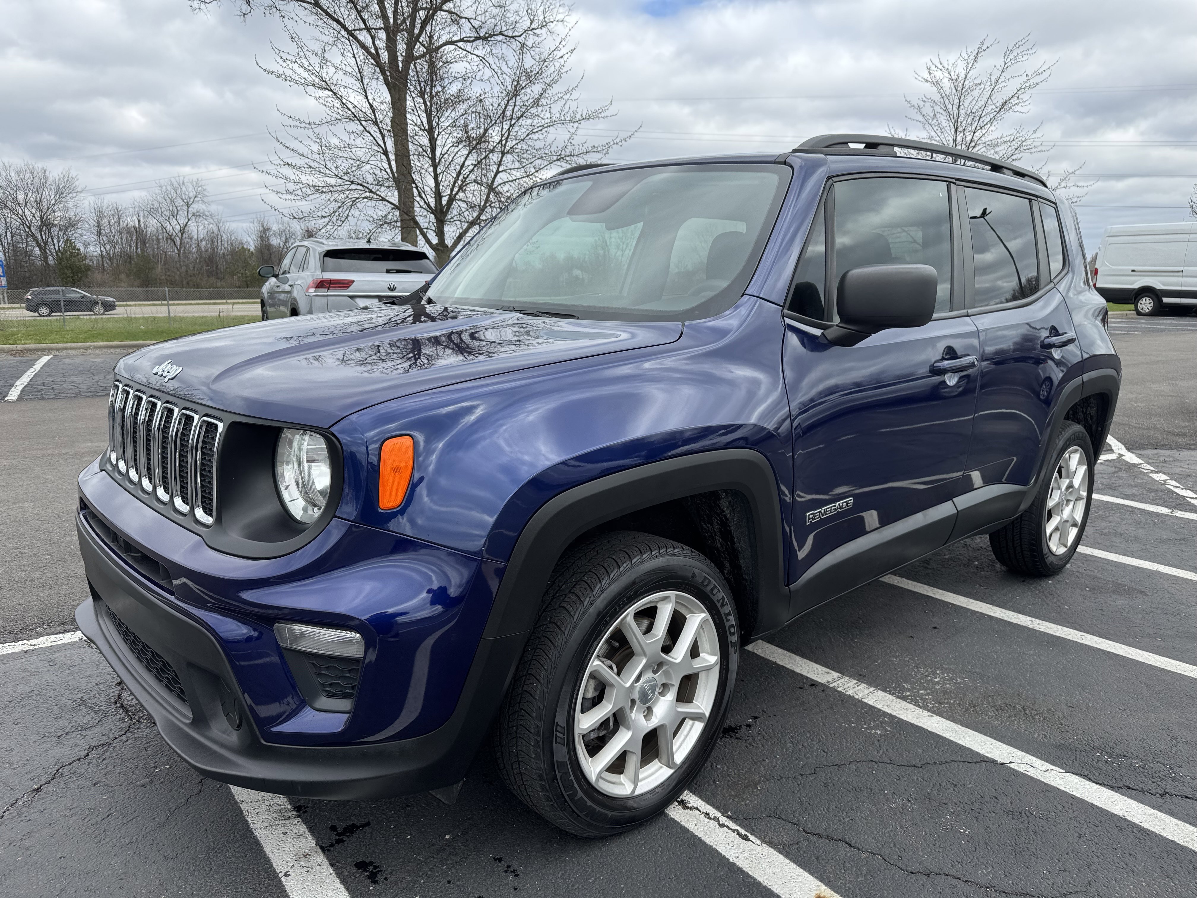 Used 2019 Jeep Renegade Sport w/ Sport Appearance Group AWD/4WD image 11