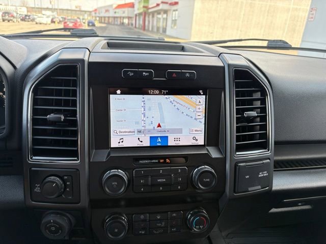 Used 2019 Ford F150 XLT w/ Equipment Group 302A Luxury image 16