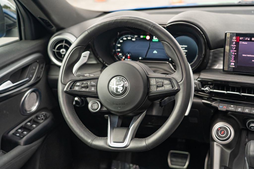 Used 2024 Alfa Romeo Tonale Veloce image 22