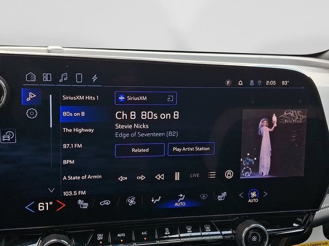 Used 2024 Chevrolet Blazer EV LT AWD/4WD image 19