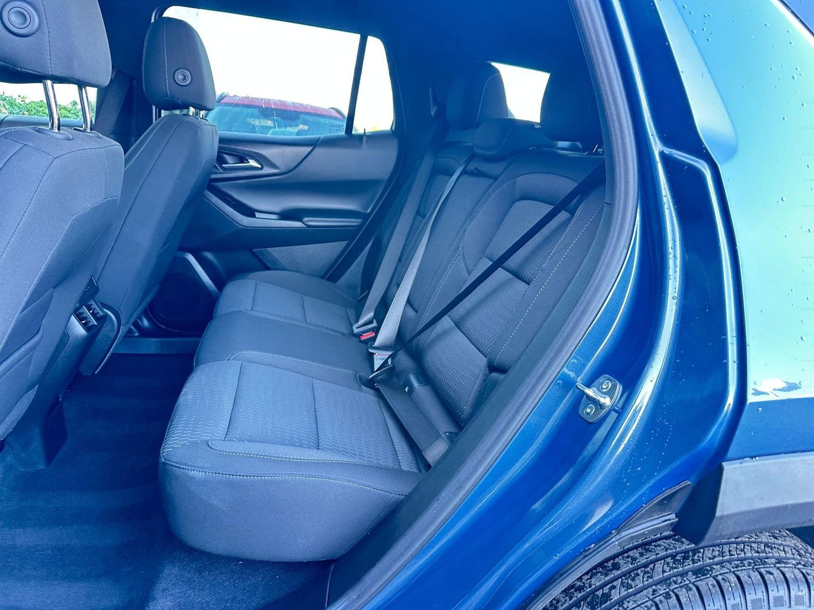 Used 2025 Chevrolet Equinox LT image 37