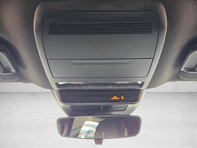 Used 2024 MAZDA MAZDA3 s FWD image 20