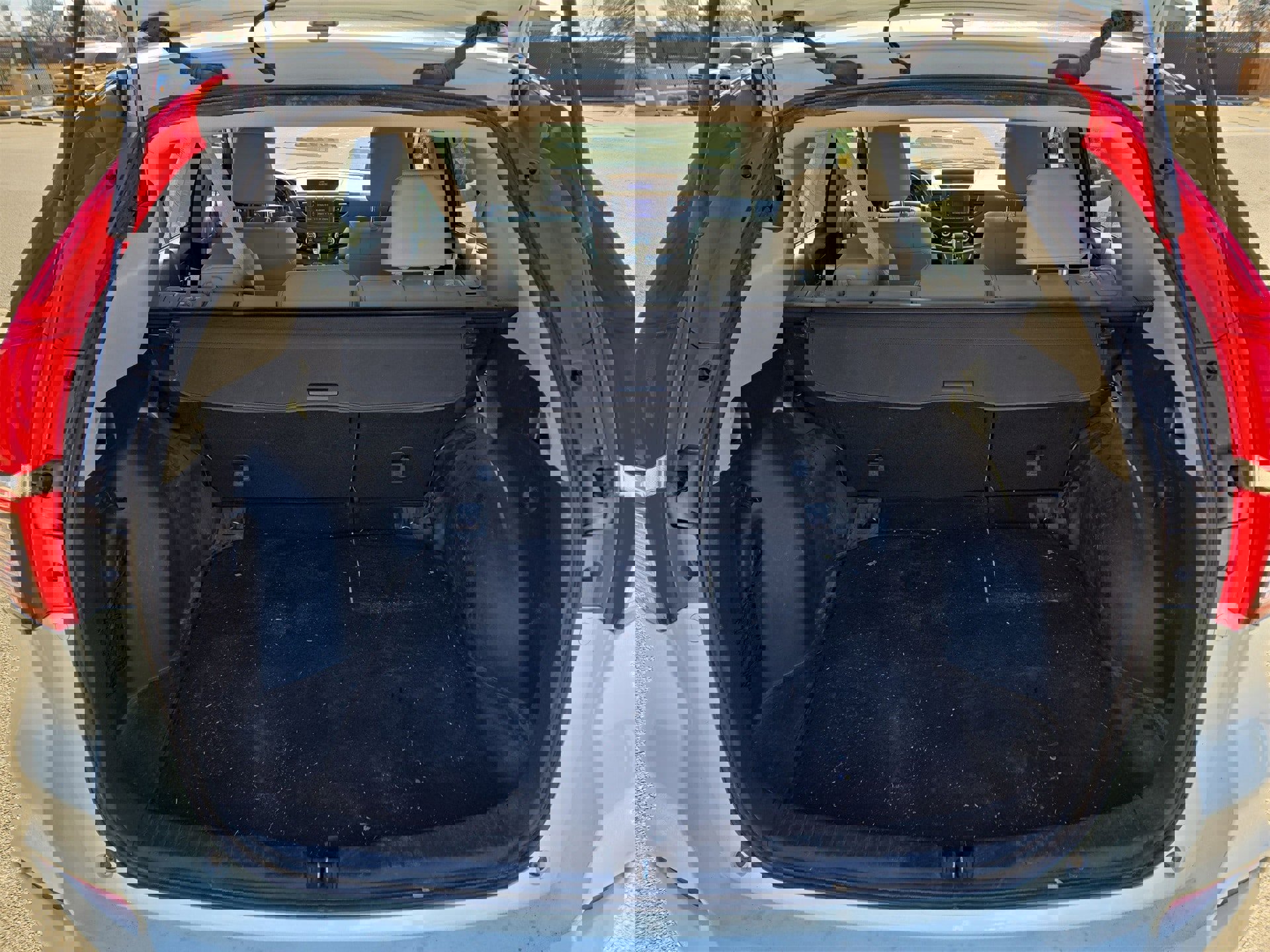 Used 2016 Honda CR-V Touring image 12