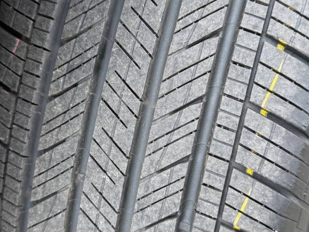 Certified 2026 Toyota Corolla Cross XLE image 15