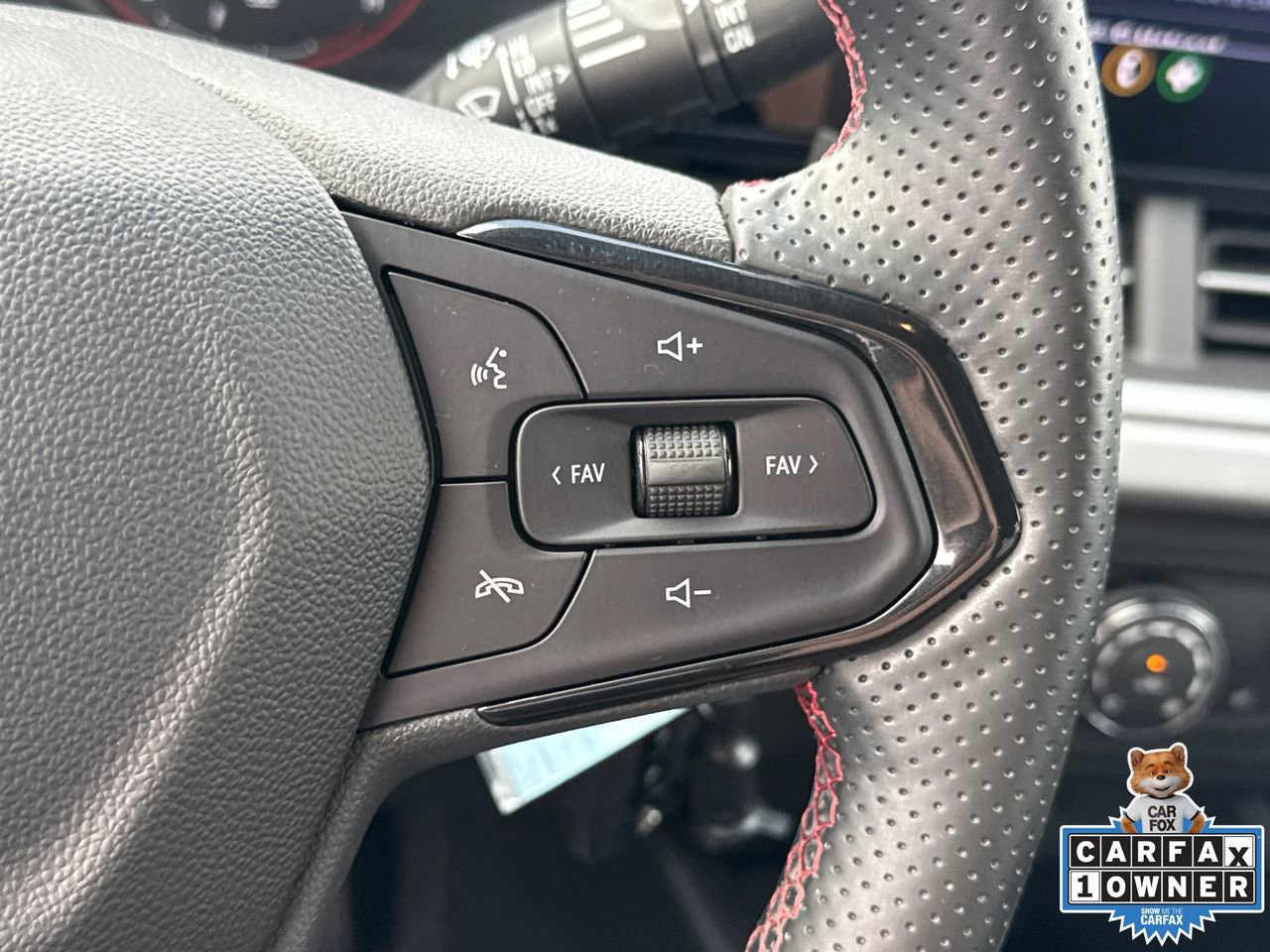 Used 2024 Chevrolet Trax RS w/ Driver Confidence Package image 23