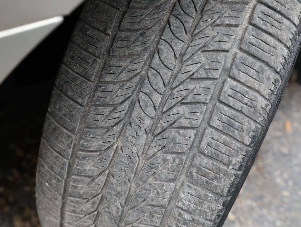 Used 2012 Buick LaCrosse Premium w/ Entertainment Package image 21