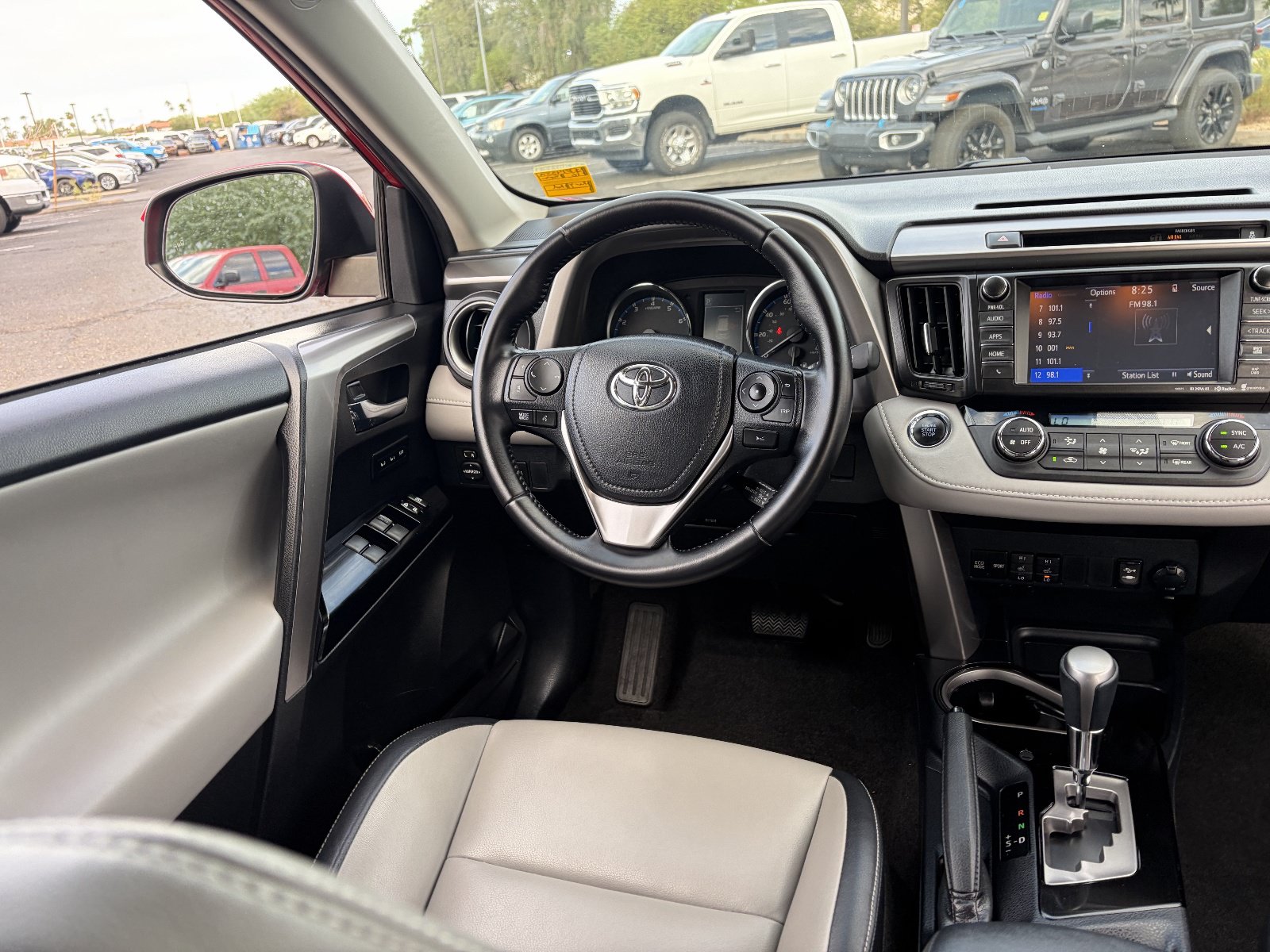 Used 2016 Toyota RAV4 Limited AWD/4WD image 14