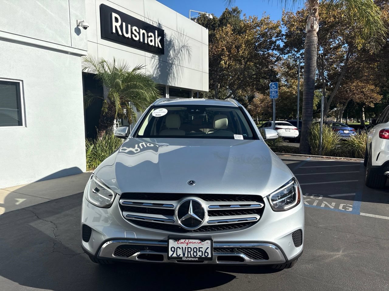 Certified 2022 Mercedes-Benz GLC 300 4MATIC image 2