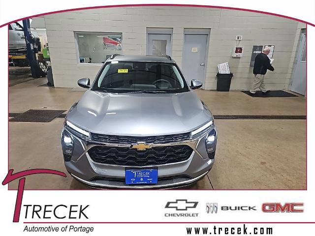 New 2026 Chevrolet Trax LT w/ Driver Confidence Package image 1