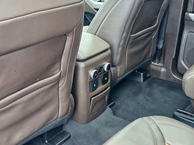 Used 2022 Ford Explorer King Ranch w/ Premium Technology Package image 27