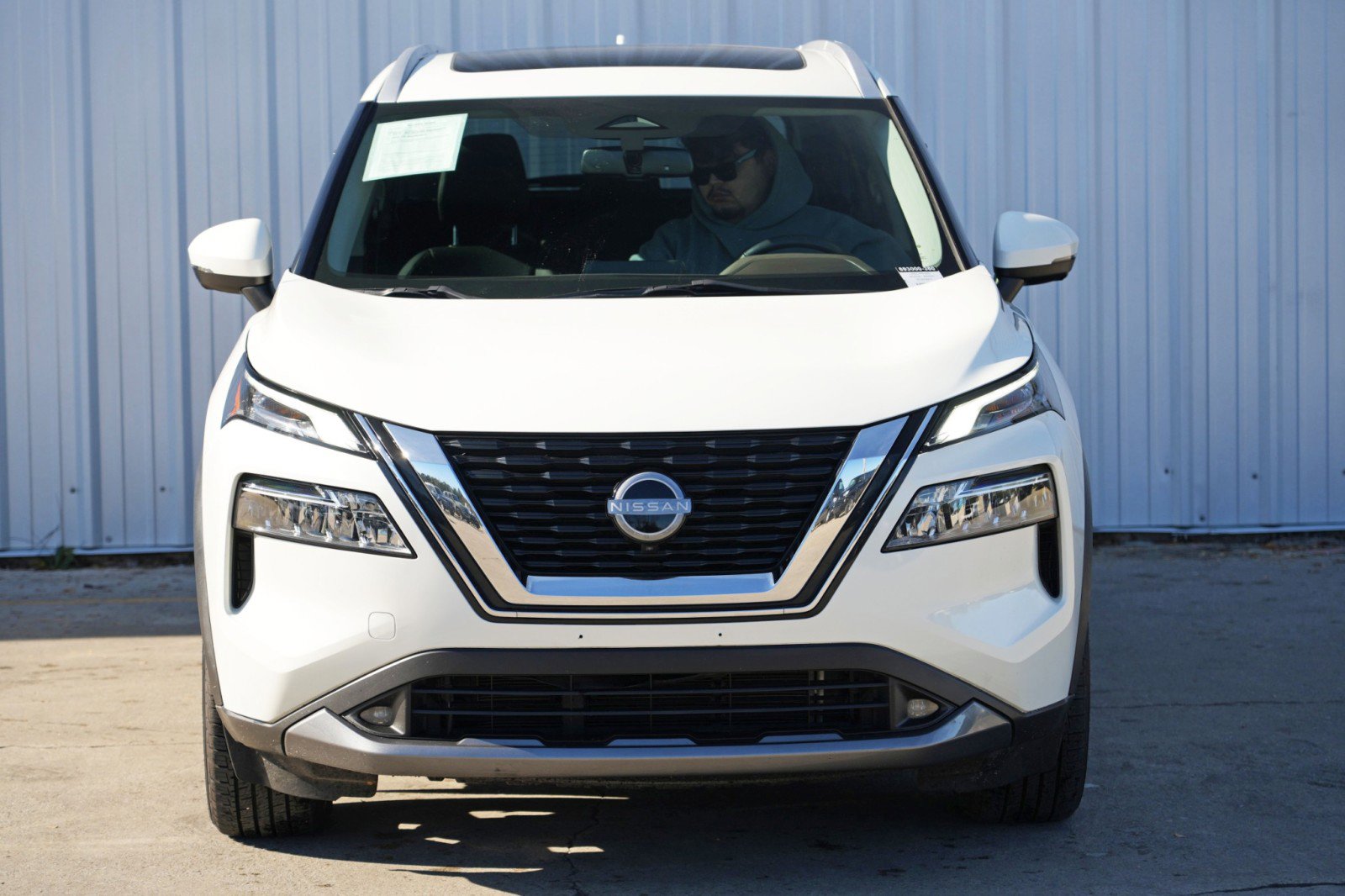 Used 2022 Nissan Rogue SL image 41