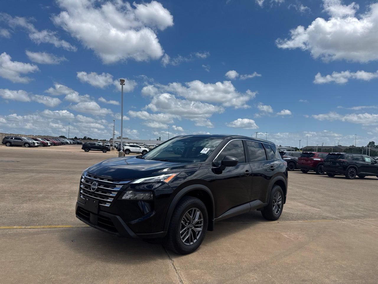 Certified 2026 Nissan Rogue S FWD image 9