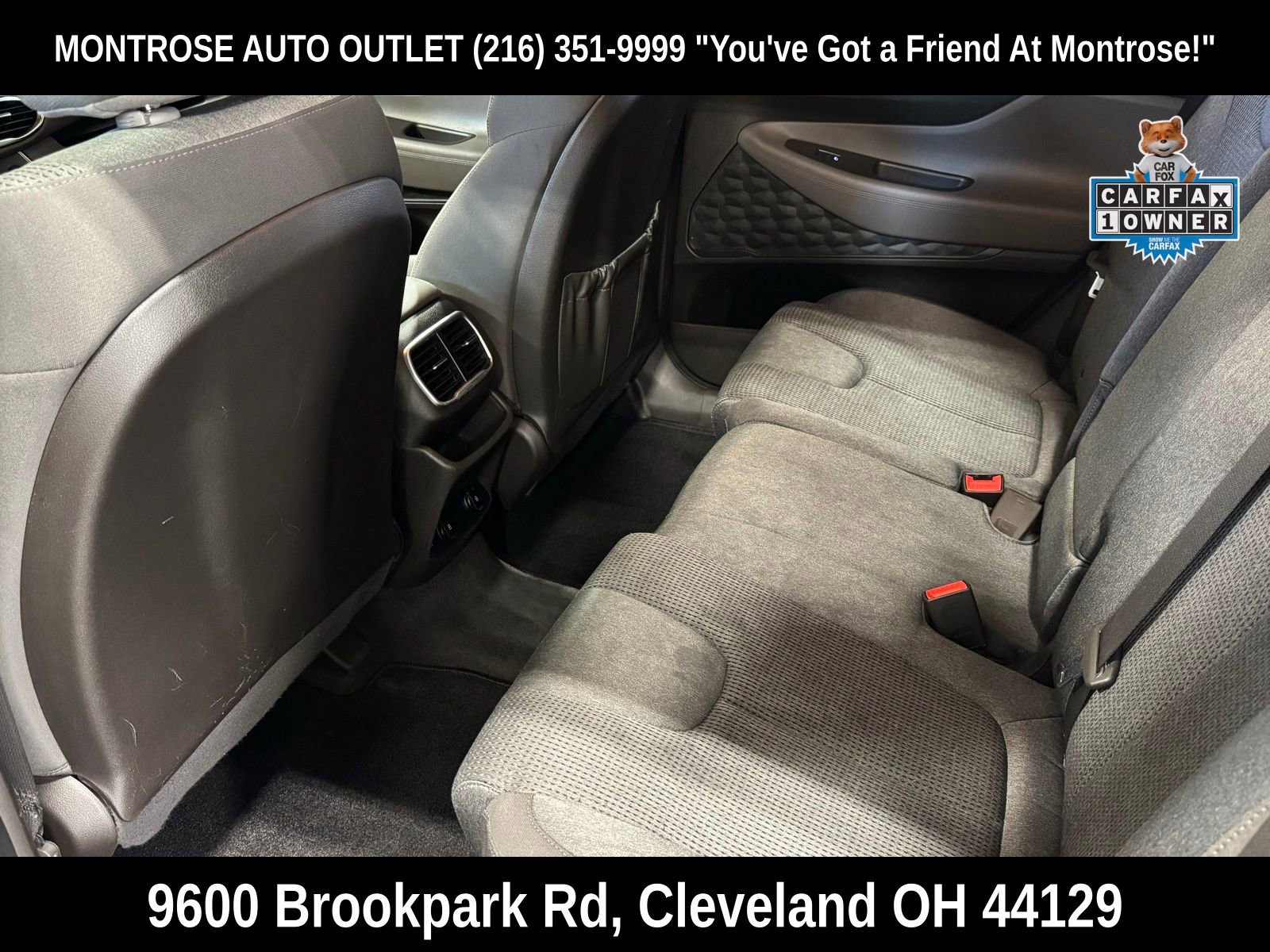 Used 2019 Hyundai Santa Fe SE image 35