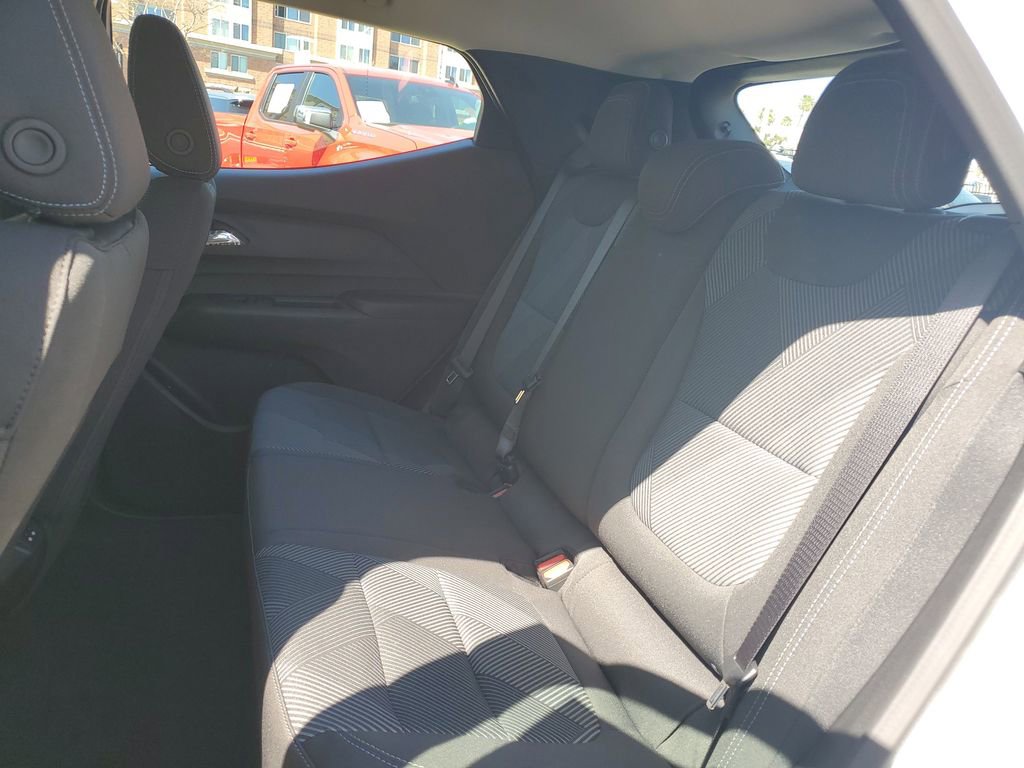 New 2027 Chevrolet Bolt LT w/ Comfort Package image 12