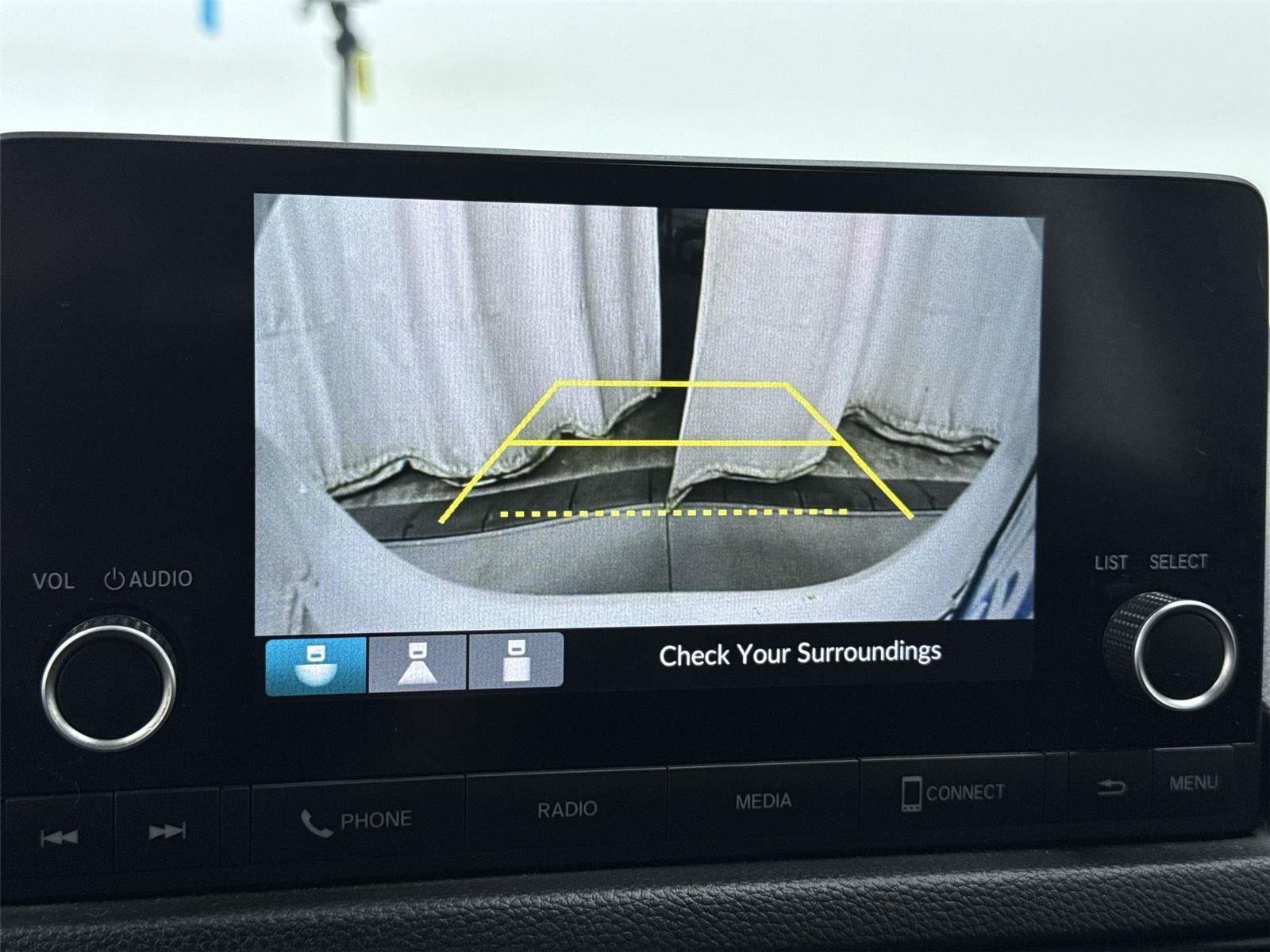 Used 2022 Honda Civic EX-L image 27