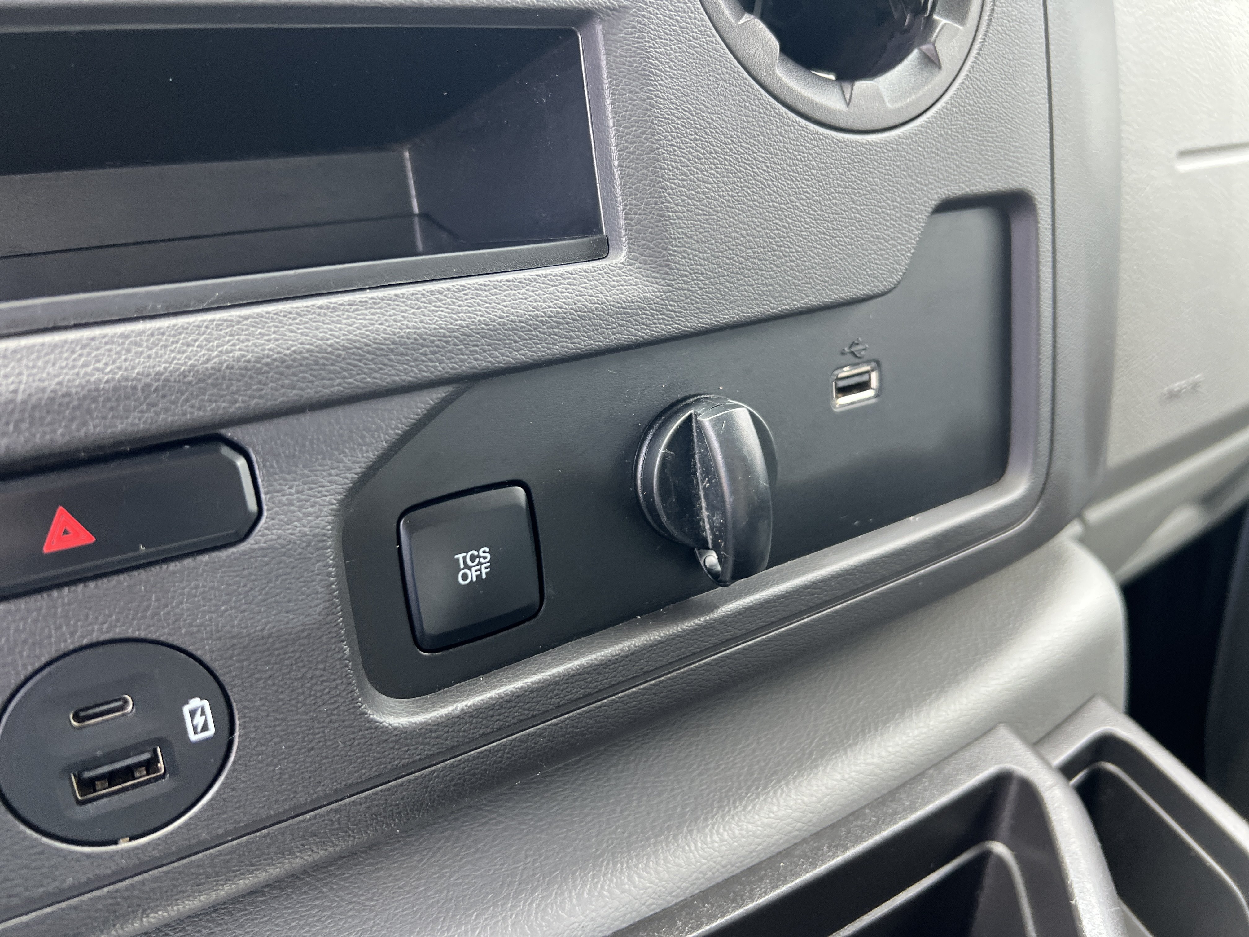 Used 2023 Ford E-350 and Econoline 350 Super Duty w/ Power Windows & Locks Group RWD image 21