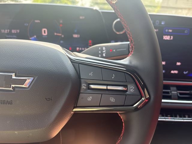 Used 2024 Chevrolet Equinox EV RS image 17