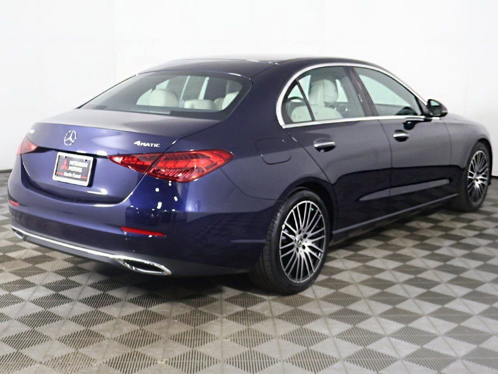 Used 2023 Mercedes-Benz C 300 4MATIC Sedan image 9