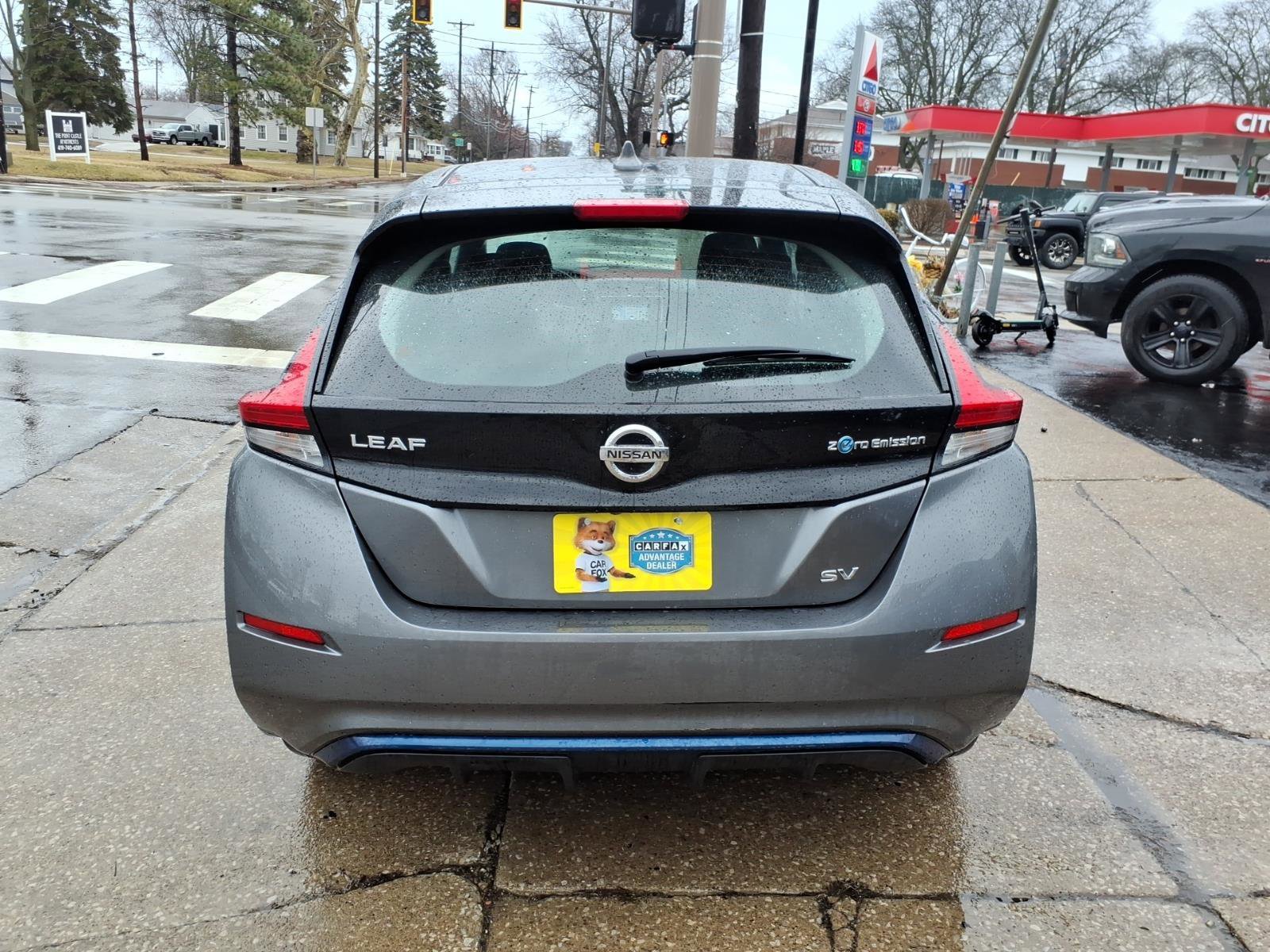 Used 2019 Nissan Leaf SV w/ SV Technology Package image 24