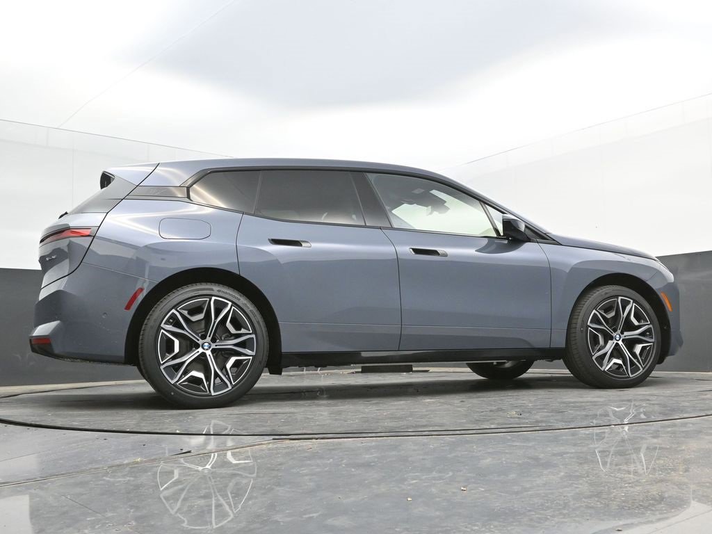 Certified 2026 BMW iX xDrive45 w/ Premium Package image 35