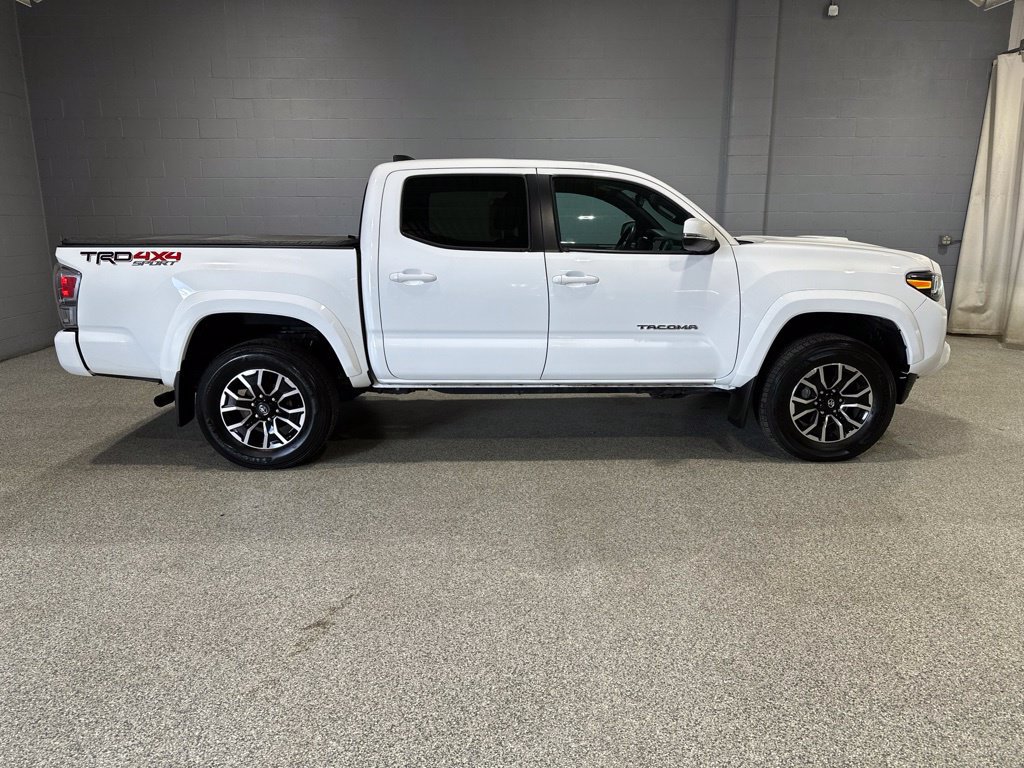 Certified 2023 Toyota Tacoma TRD Sport AWD/4WD image 3