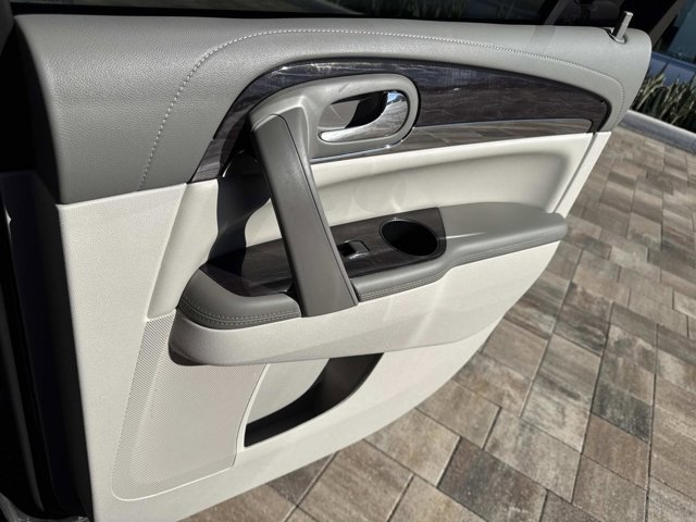 Used 2017 Buick Enclave Premium image 22