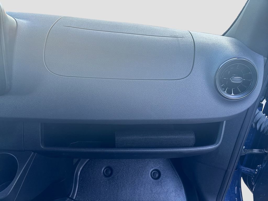 Used 2024 Mercedes-Benz Sprinter 2500 image 26