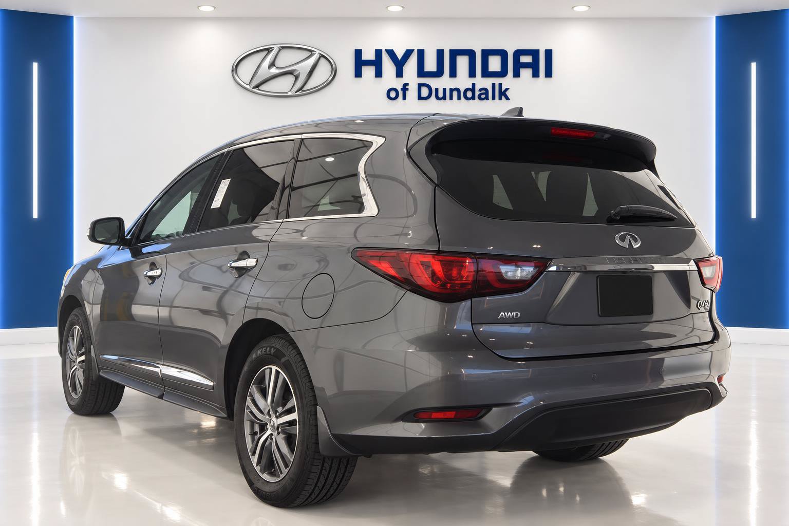 Used 2019 INFINITI QX60 Pure AWD/4WD image 2