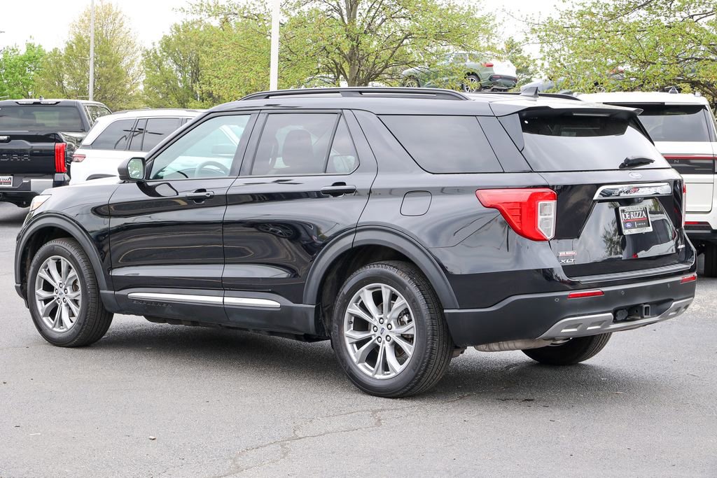 Certified 2023 Ford Explorer XLT w/ Equipment Group 202A AWD/4WD image 28