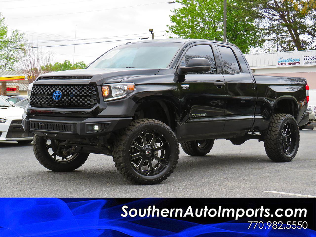 Used 2015 Toyota Tundra SR5 w/ SR5 Upgrade Package