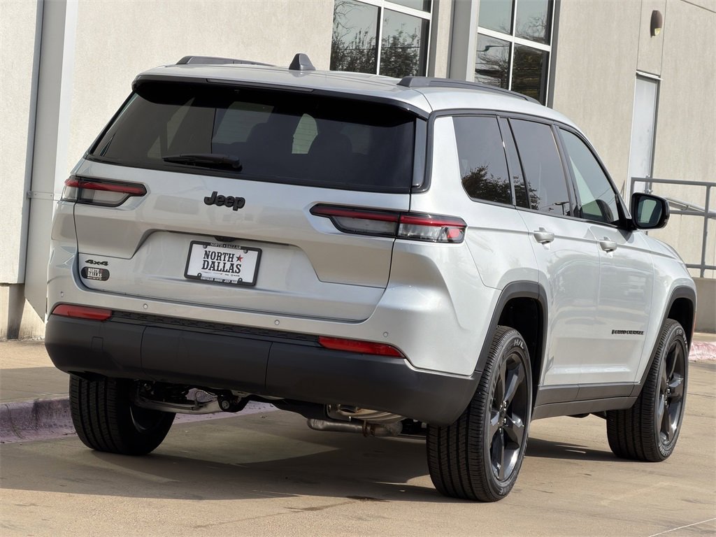 New 2025 Jeep Grand Cherokee L Altitude image 5