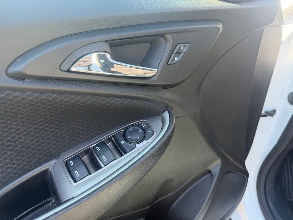 Used 2024 Chevrolet Malibu LS FWD image 11